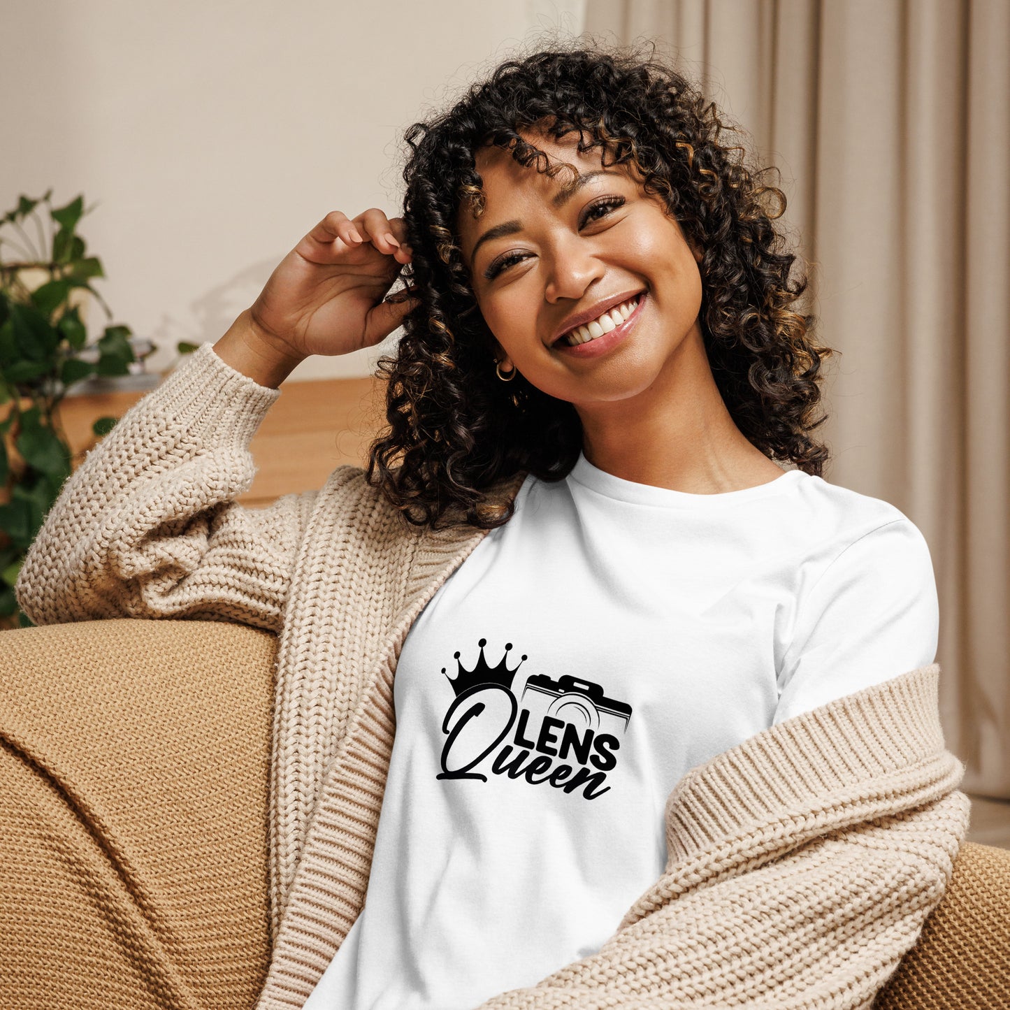 Lens Queen - Women's Relaxed T-Shirt