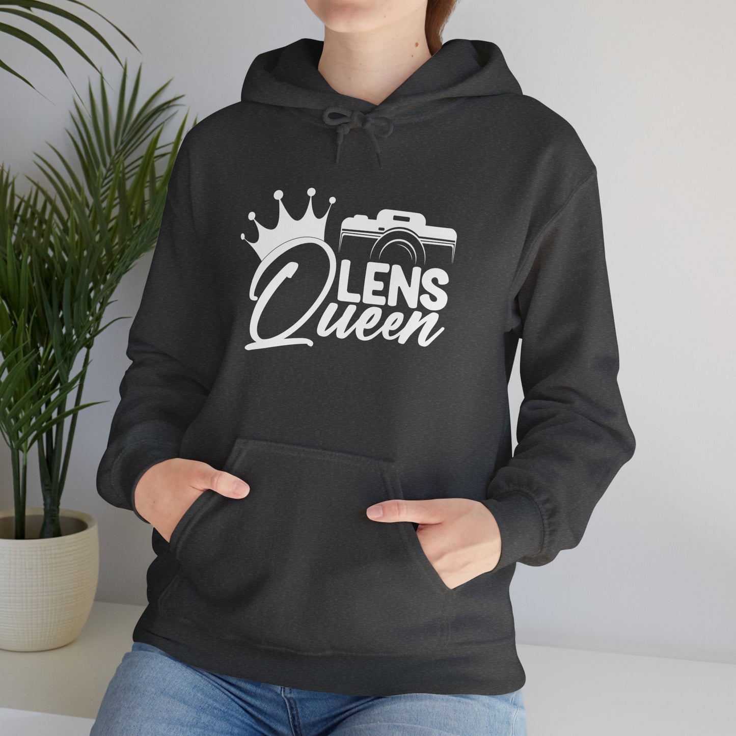 Lens Queen - Unisex Heavy Blend™ Hoodie