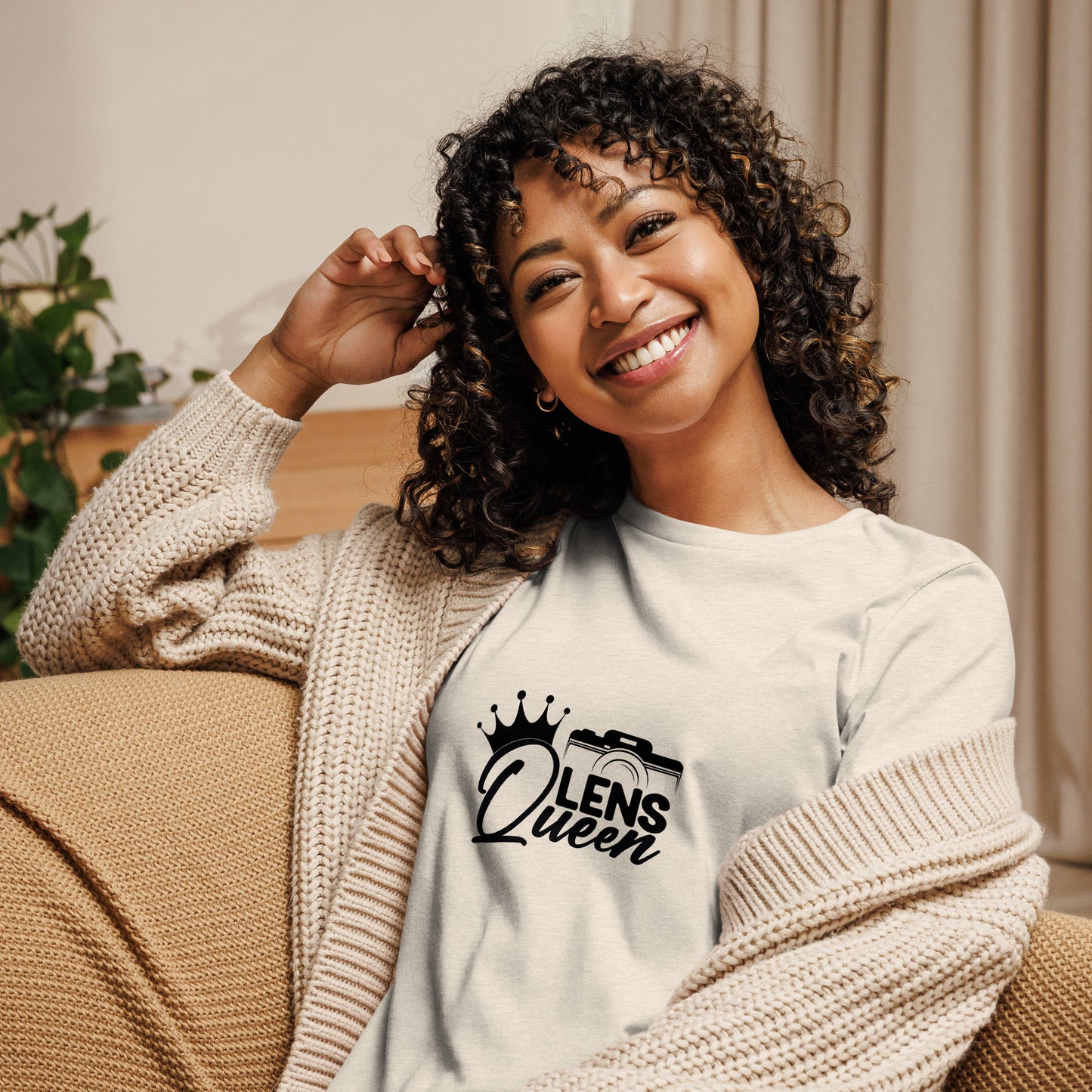 Lens Queen - Women's Relaxed T-Shirt